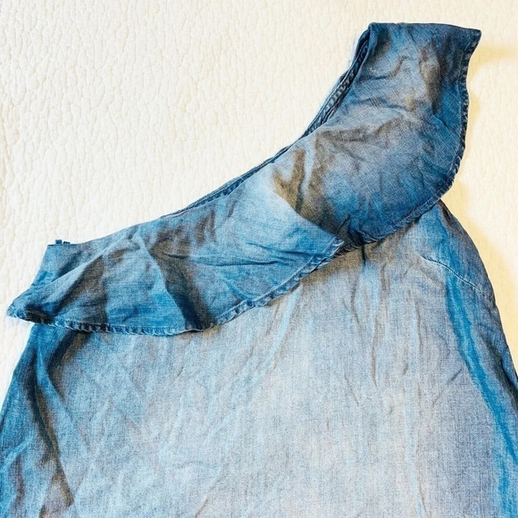 Cloth & Stone Size S Blue Chambray One Shoulder Ruffle Shift Dress - Picture 3 of 5